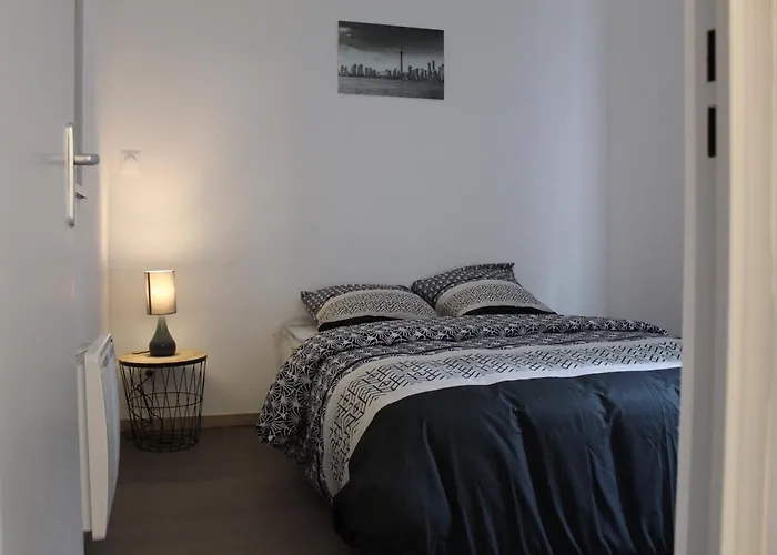 Les Du Prytanee Appartamento *